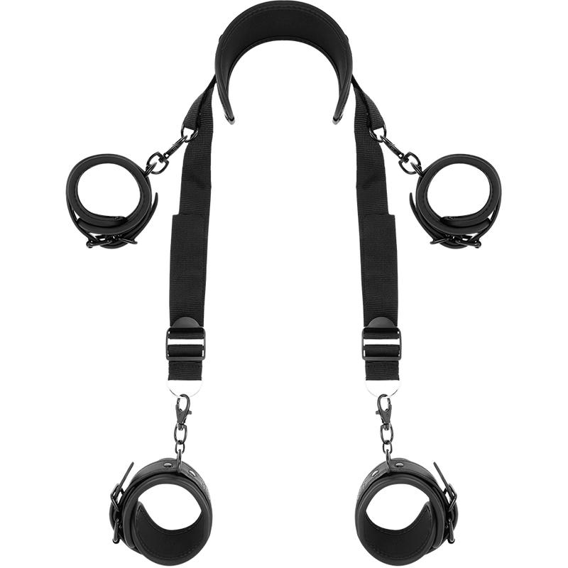 FETISH SUBMISSIVE - MASTER POSITION WITH 4 NOPRENE-LINED HANDCUFFS — zdjęcie 2