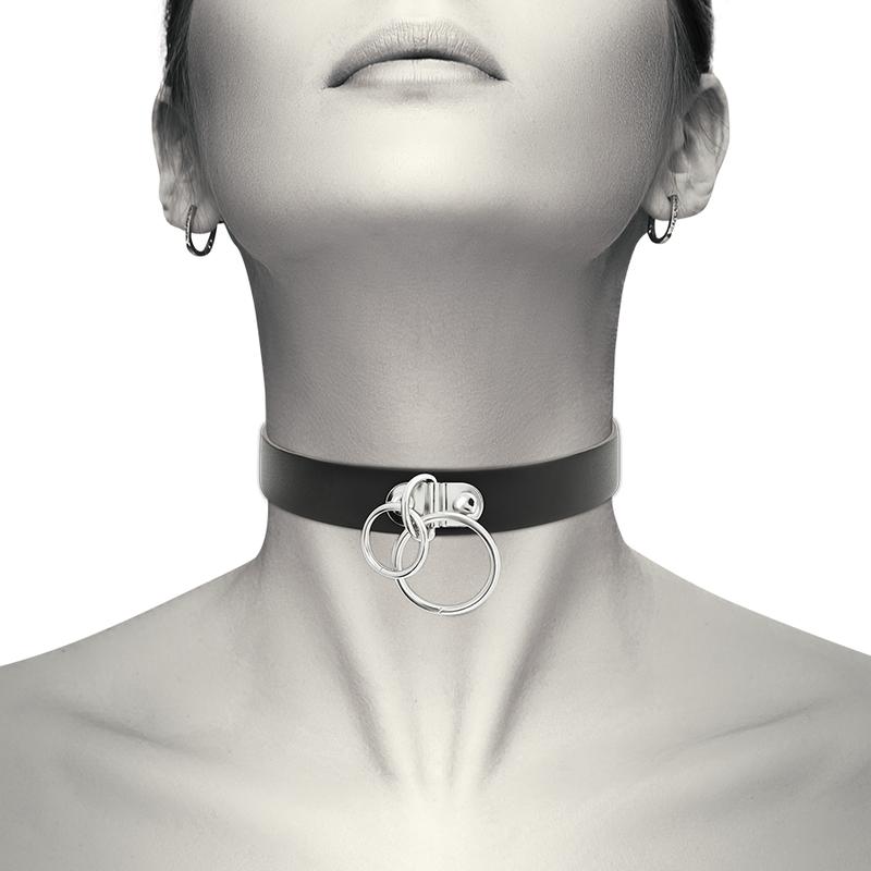 COQUETTE CHIC DESIRE - DOUBLE RING VEGAN LEATHER CHOKER — zdjęcie 2