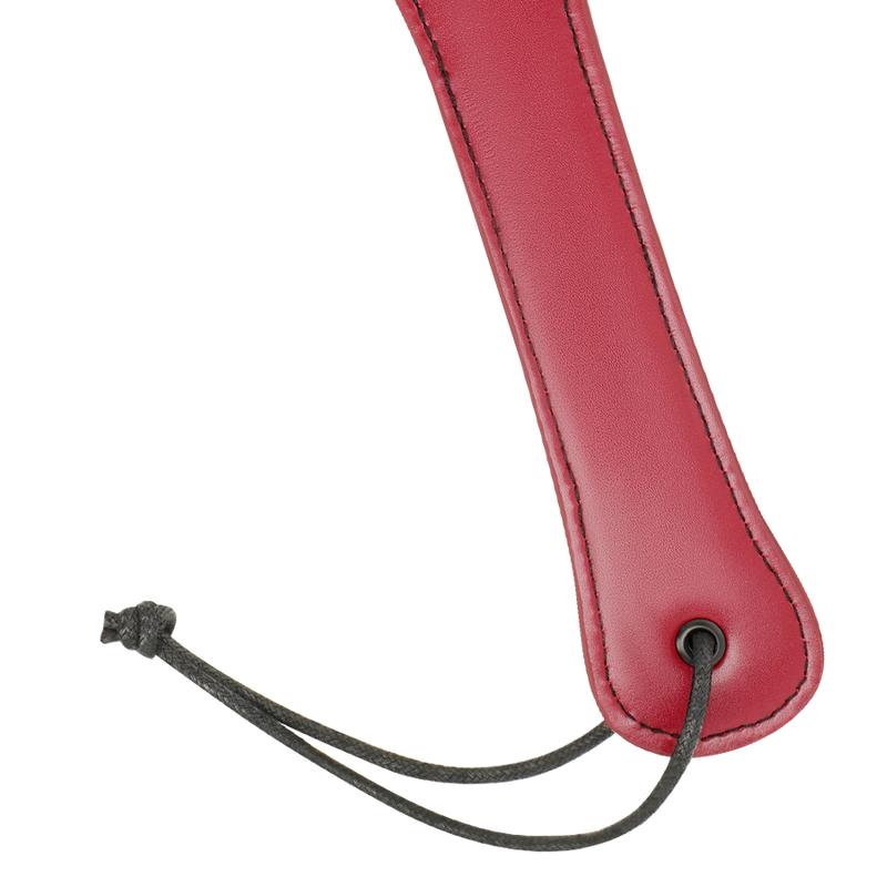 FETISH SUBMISSIVE DARK ROOM - VEGAN LEATHER WHIP — zdjęcie 3