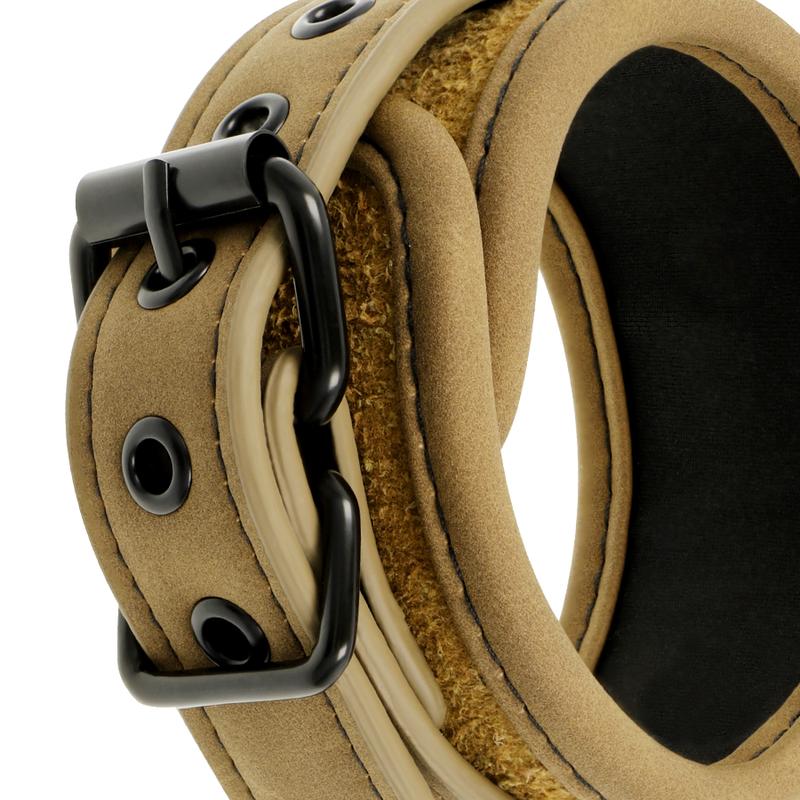 FETISH SUBMISSIVE ORIGEN - VEGAN LEATHER HANDCUFFS WITH NEOPRENE LINING — zdjęcie 4
