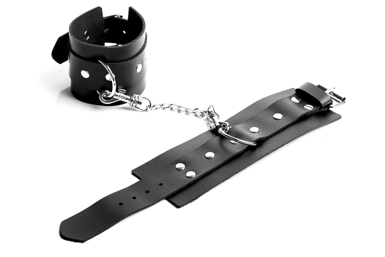 Kajdanki na rêce z ³añcuszkiem Temptation — zdjęcie 2