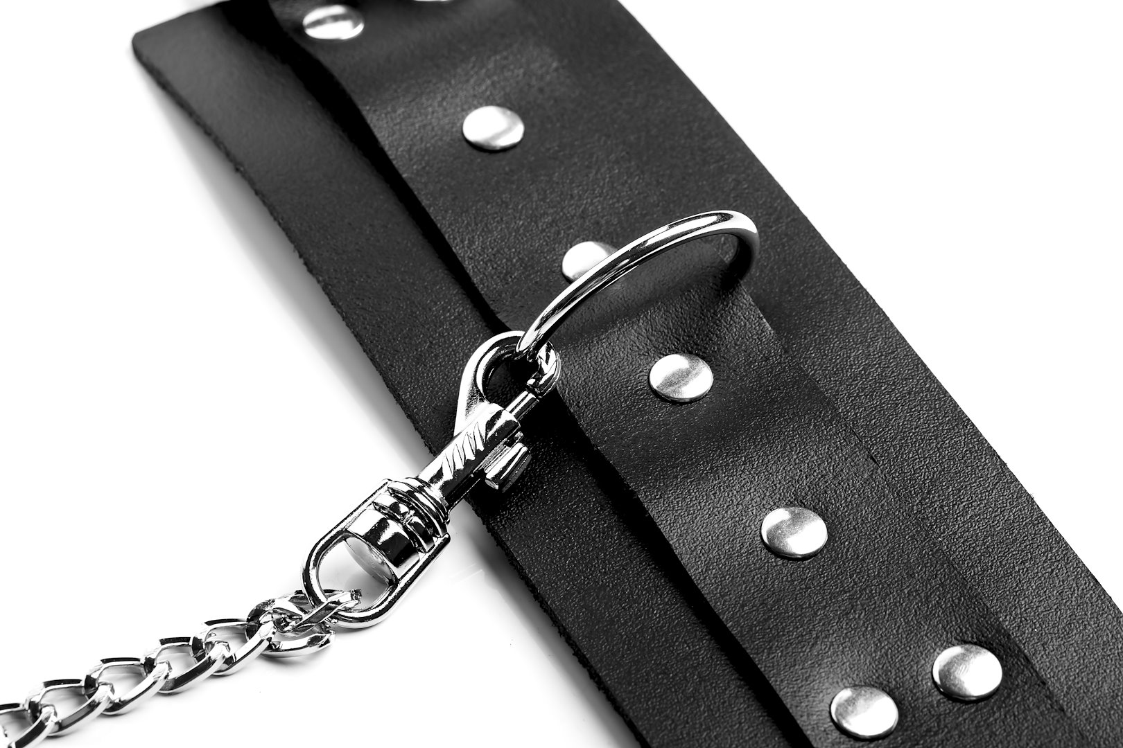 Kajdanki na rêce z ³añcuszkiem Temptation — zdjęcie 3