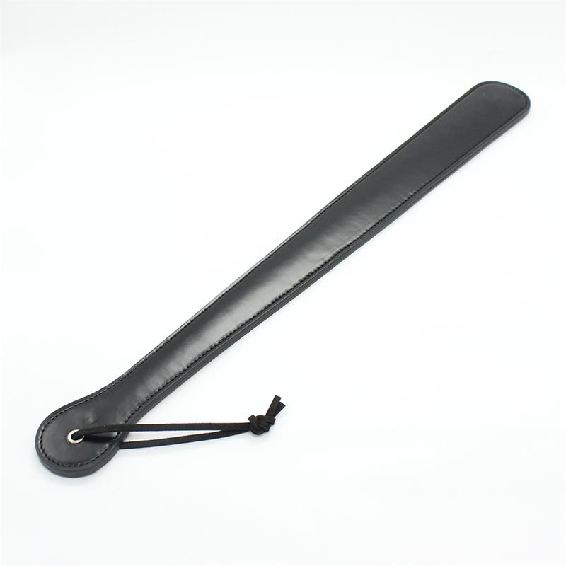 LATETOBED BDSM LINE - Vegan Leather Paddle 48 cm — zdjęcie 2