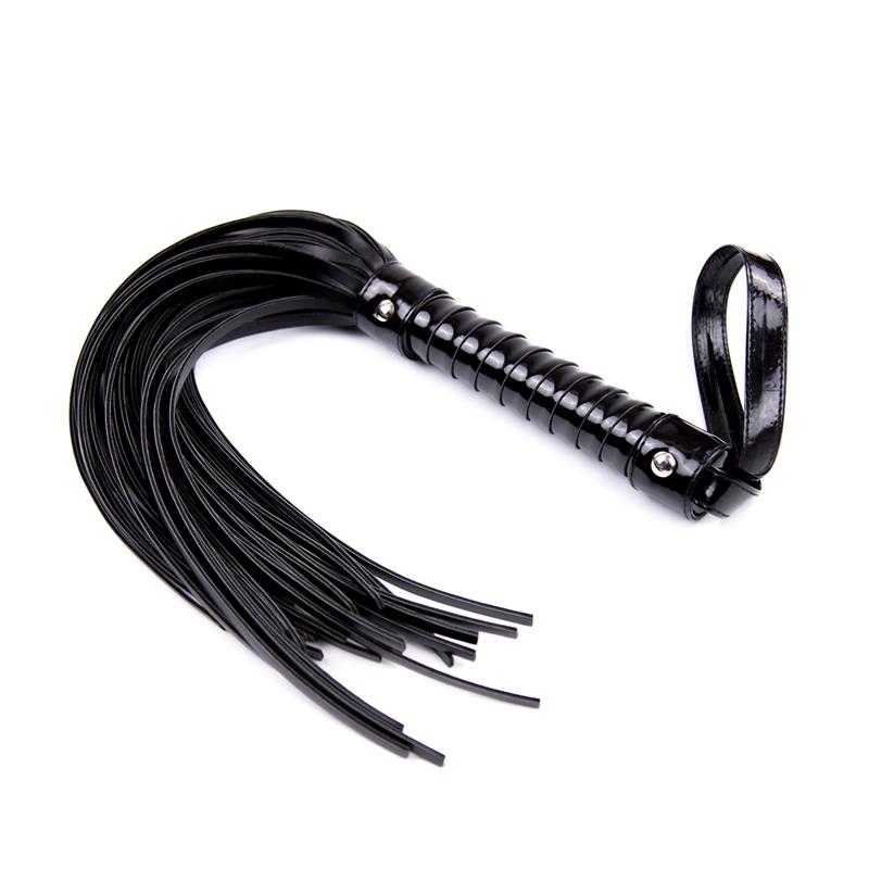 LATETOBED BDSM LINE - Shinny Handle Flogger 44 cm Black — zdjęcie 2