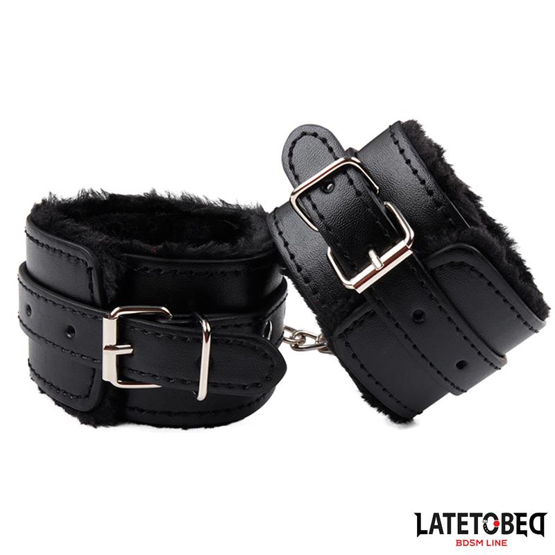 LATETOBED BDSM LINE - Furry Ankle Cuff Black — zdjęcie 2