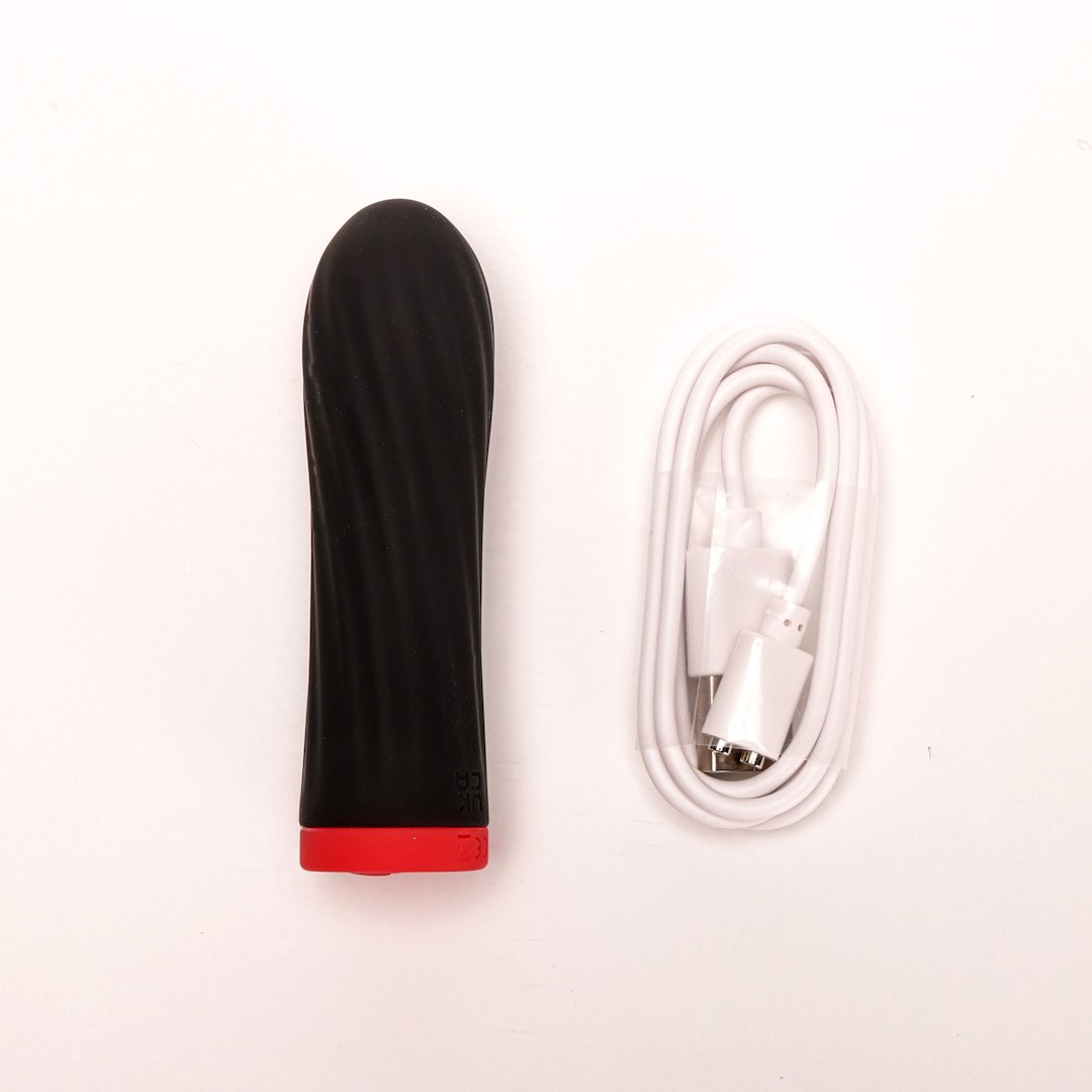 Velvet Touch - Wibrator Mini Typ Bullet £adowany Usb Czarny — zdjęcie 3