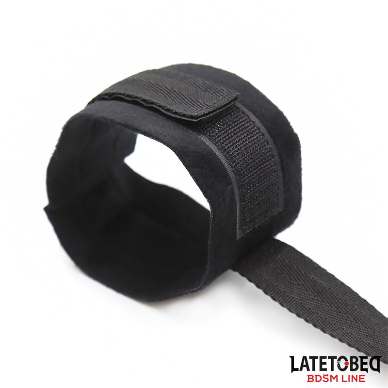 LATETOBED BDSM LINE - Restraint 3 Pieces Set Blindfold, Anklecuffs and Wristcuffs Adjustable — zdjęcie 3