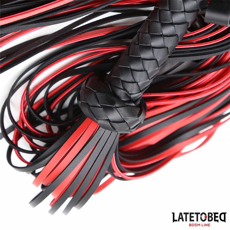 LATETOBED BDSM LINE - Red Black  Flogger 65 cm — zdjęcie 3
