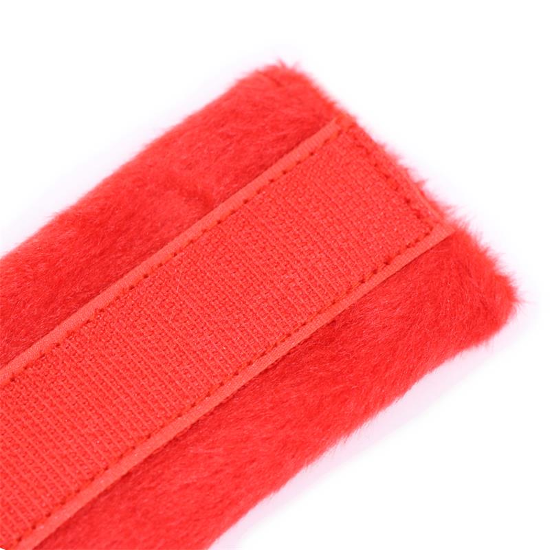 INTOYOU BDSM LINE - Handcuffs with Velcro with Long Fur Red — zdjęcie 4