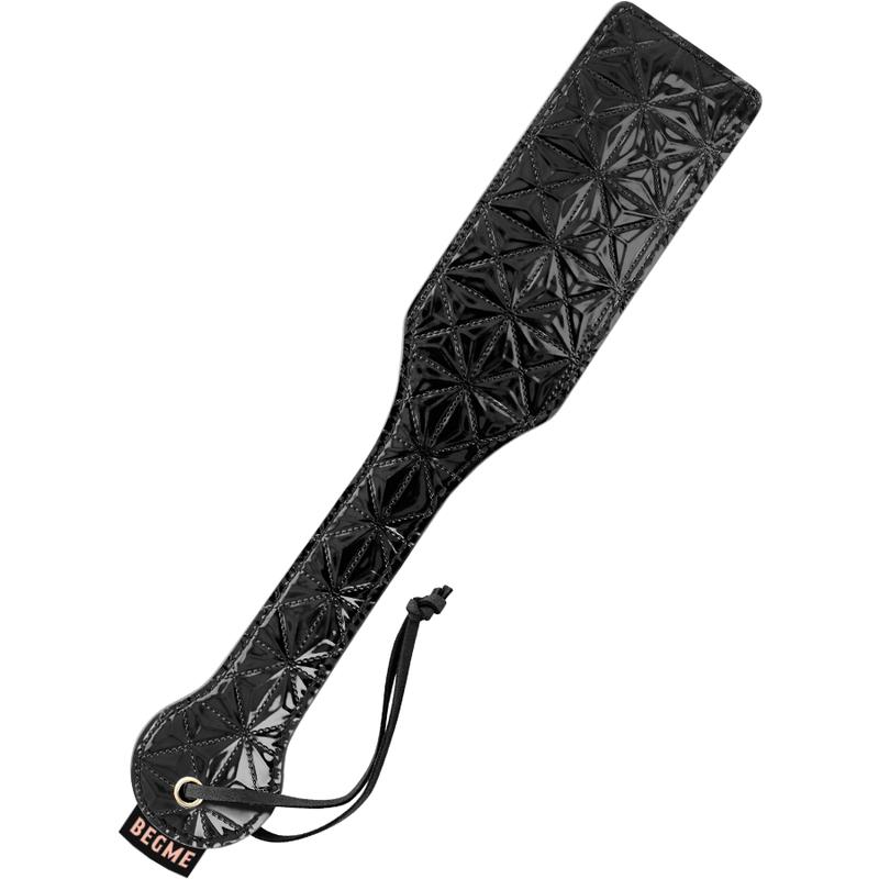 BEGME - BLACK EDITION VEGAN LEATHER PADDLE — zdjęcie 2