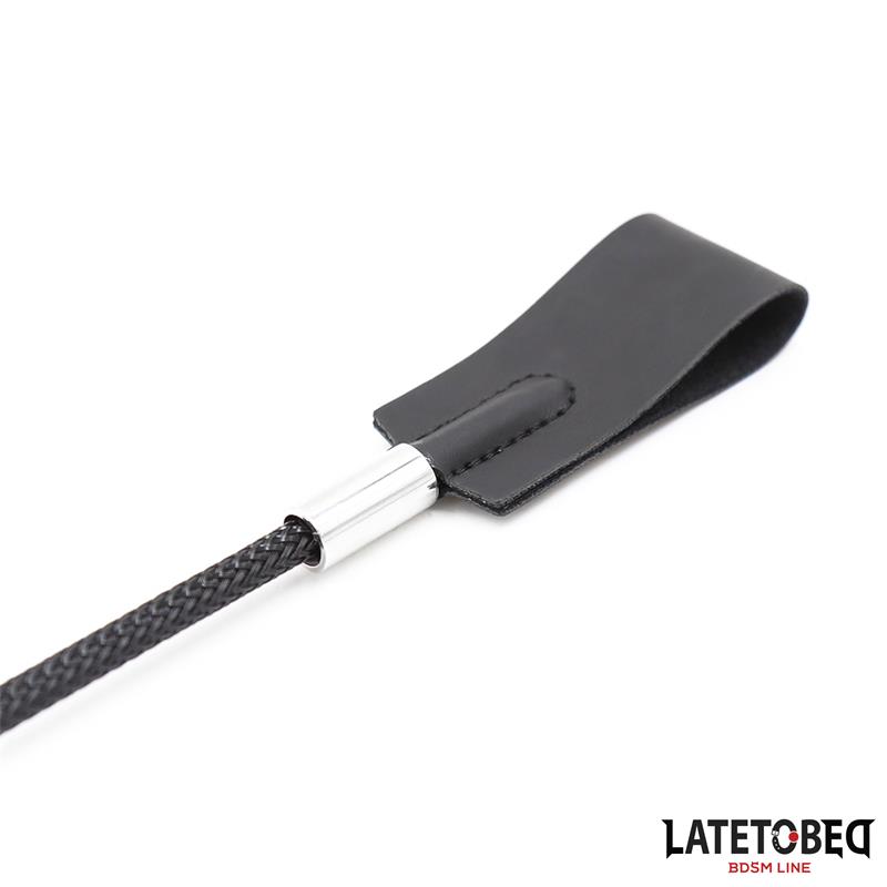 LATETOBED BDSM LINE - Classic Whip Black 45cm — zdjęcie 2