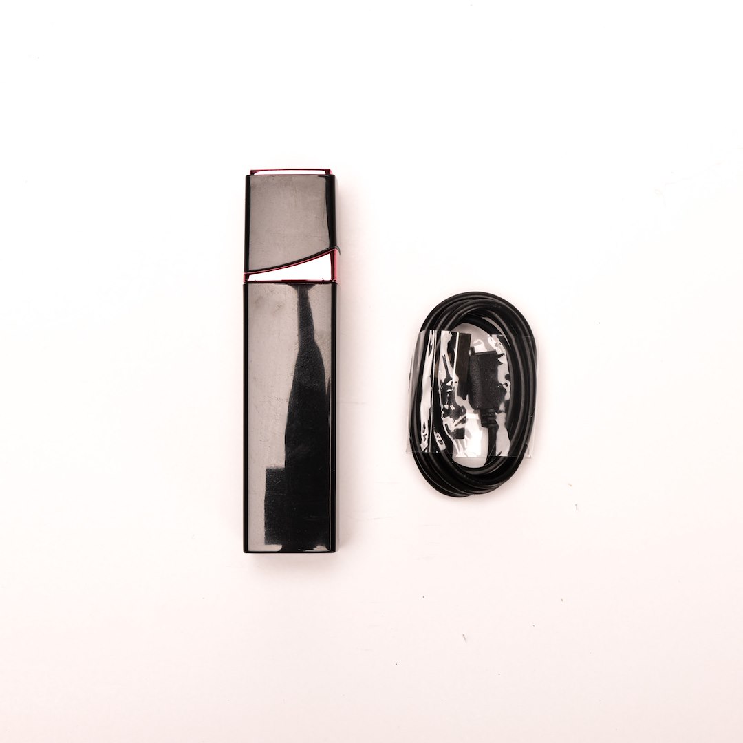 Velvet Touch - Wibrator Mini W Kszta³cie Szminki £adowany Usb Czarny — zdjęcie 3