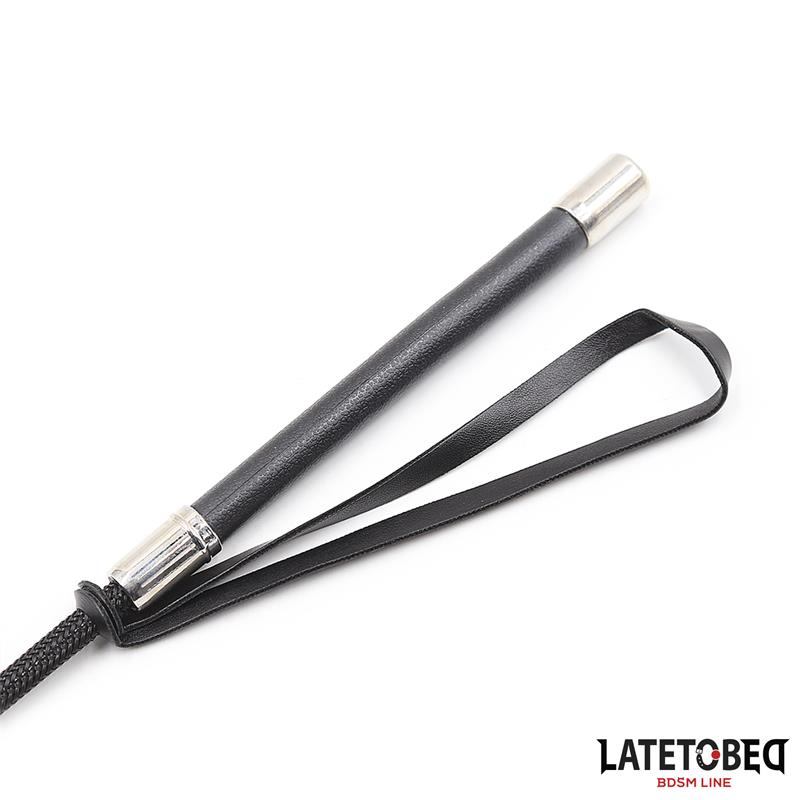 LATETOBED BDSM LINE - Whip with Heart Shape Black 60cm — zdjęcie 4